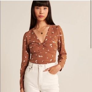 Long sleeve floral top